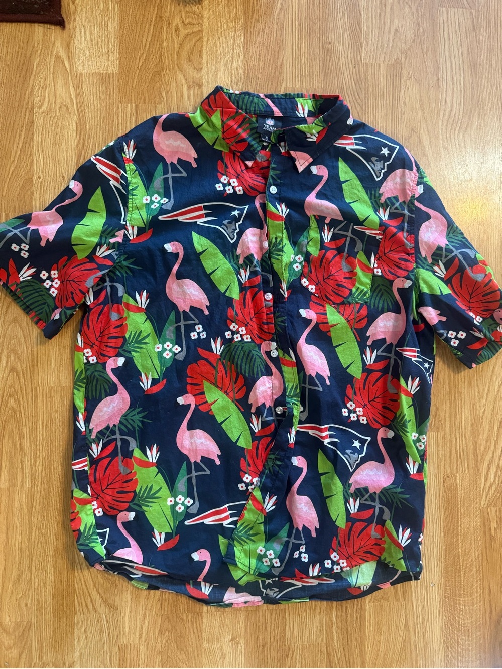 NFL Patriot Tropical Flamingo Button-Down Shirt - 100% cotton XL